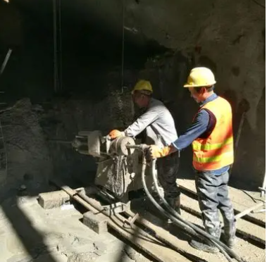 道滘镇水下抗分散灌浆料特点 水下不分散注浆料介绍